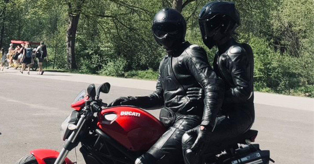 TURBO MOTORBIKE SUITS | Manufacturer & Exporter of Racing Gears